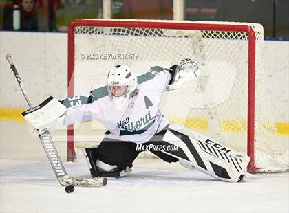 Thumbnail 2 in East Catholic @ New Milford photogallery.