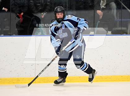 Thumbnail 2 in East Catholic @ New Milford photogallery.
