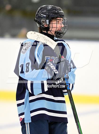 Thumbnail 2 in East Catholic @ New Milford photogallery.