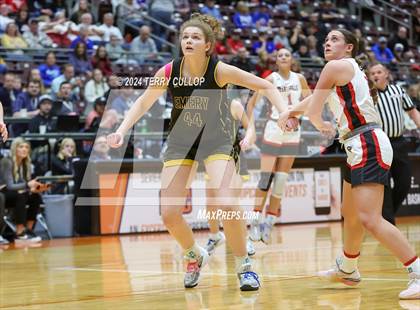 Thumbnail 3 in Grantsville vs. Emery (UHSAA 3A Semifinal) photogallery.