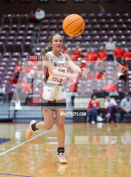 Thumbnail 2 in Grantsville vs. Emery (UHSAA 3A Semifinal) photogallery.