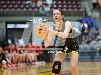 Thumbnail 2 in Grantsville vs. Emery (UHSAA 3A Semifinal) photogallery.