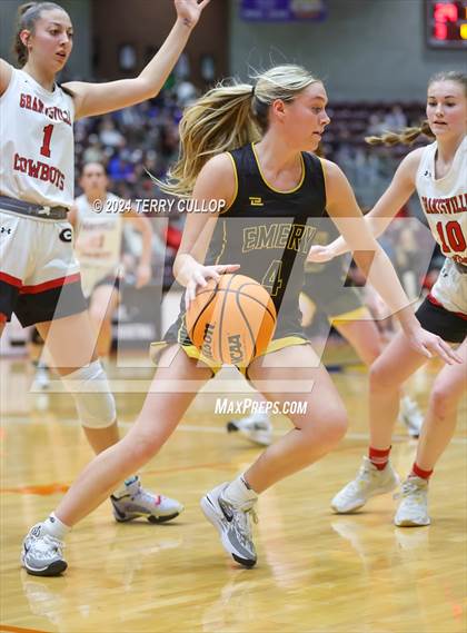 Thumbnail 3 in Grantsville vs. Emery (UHSAA 3A Semifinal) photogallery.