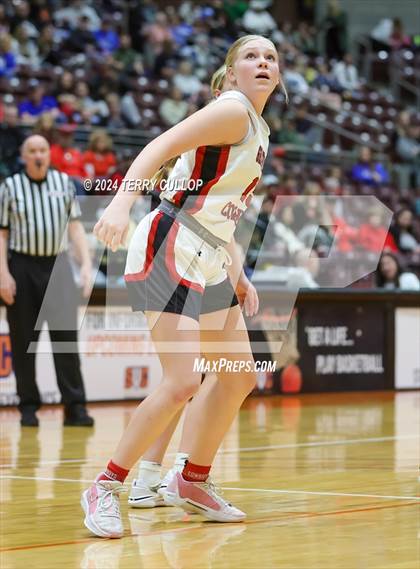 Thumbnail 1 in Grantsville vs. Emery (UHSAA 3A Semifinal) photogallery.