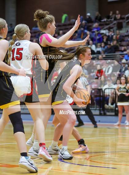 Thumbnail 2 in Grantsville vs. Emery (UHSAA 3A Semifinal) photogallery.