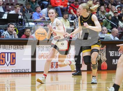 Thumbnail 3 in Grantsville vs. Emery (UHSAA 3A Semifinal) photogallery.