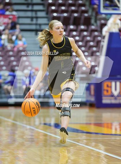Thumbnail 3 in Grantsville vs. Emery (UHSAA 3A Semifinal) photogallery.