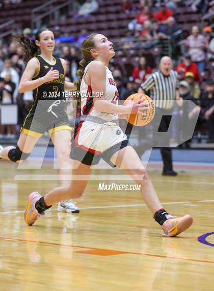 Thumbnail 1 in Grantsville vs. Emery (UHSAA 3A Semifinal) photogallery.