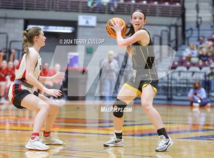Thumbnail 1 in Grantsville vs. Emery (UHSAA 3A Semifinal) photogallery.