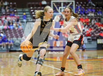 Thumbnail 2 in Grantsville vs. Emery (UHSAA 3A Semifinal) photogallery.
