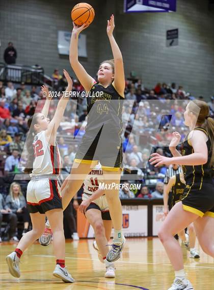 Thumbnail 3 in Grantsville vs. Emery (UHSAA 3A Semifinal) photogallery.