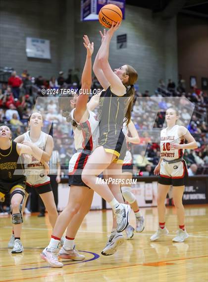 Thumbnail 3 in Grantsville vs. Emery (UHSAA 3A Semifinal) photogallery.