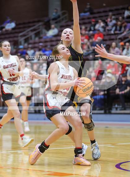 Thumbnail 1 in Grantsville vs. Emery (UHSAA 3A Semifinal) photogallery.
