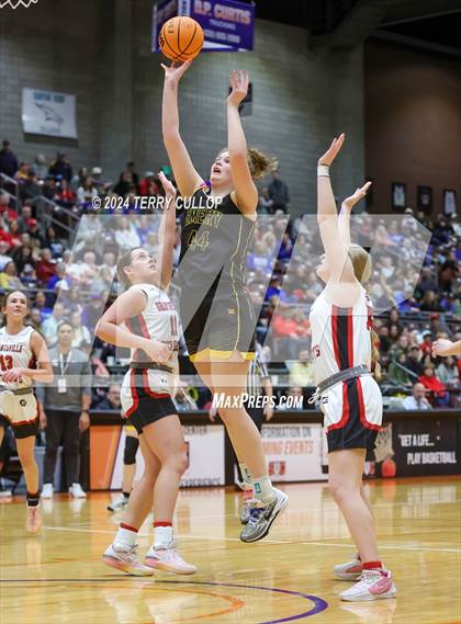 Thumbnail 3 in Grantsville vs. Emery (UHSAA 3A Semifinal) photogallery.