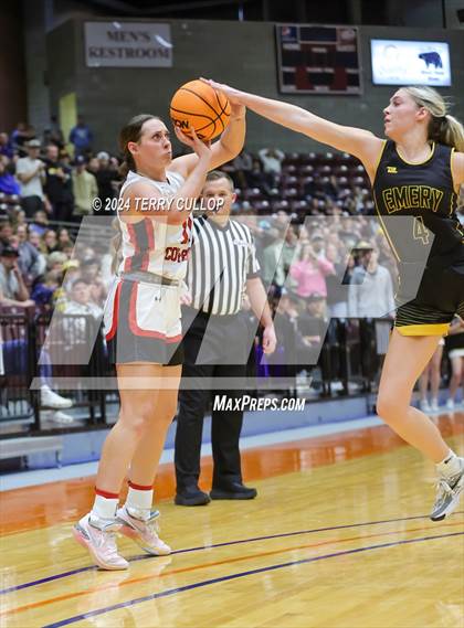 Thumbnail 1 in Grantsville vs. Emery (UHSAA 3A Semifinal) photogallery.