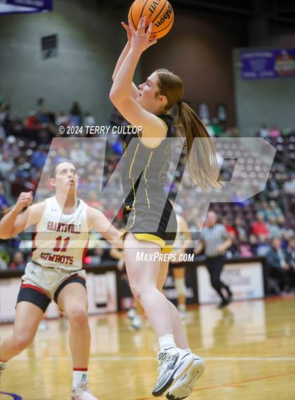 Thumbnail 2 in Grantsville vs. Emery (UHSAA 3A Semifinal) photogallery.