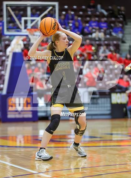 Thumbnail 3 in Grantsville vs. Emery (UHSAA 3A Semifinal) photogallery.