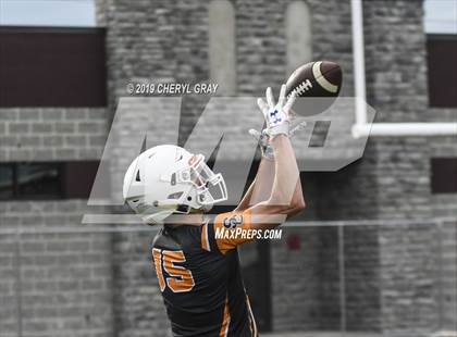 Thumbnail 1 in Sullivan Central @ Tennessee  (7-on-7) photogallery.