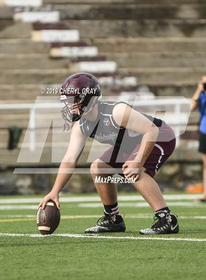Thumbnail 3 in Sullivan Central @ Tennessee  (7-on-7) photogallery.