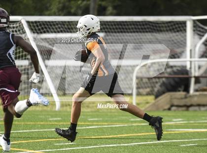 Thumbnail 2 in Sullivan Central @ Tennessee  (7-on-7) photogallery.