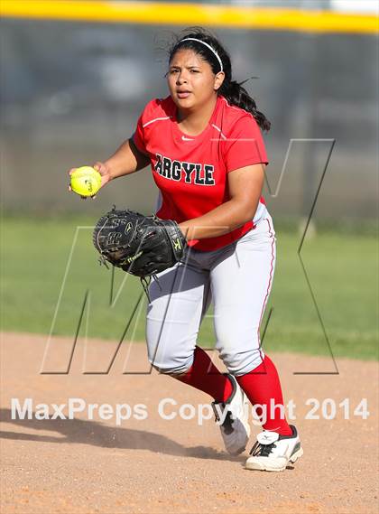 Thumbnail 3 in Sanger @ Argyle photogallery.