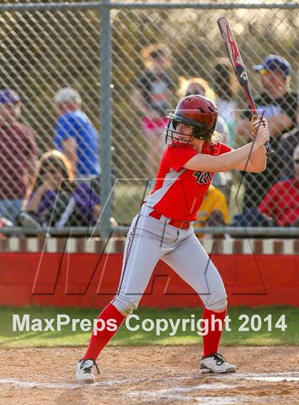Thumbnail 3 in Sanger @ Argyle photogallery.
