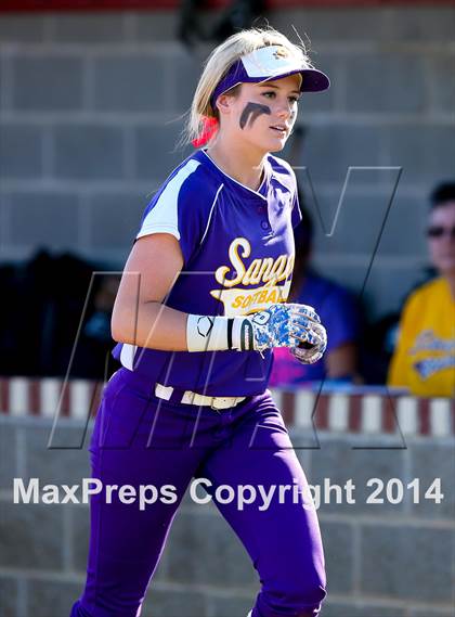 Thumbnail 2 in Sanger @ Argyle photogallery.
