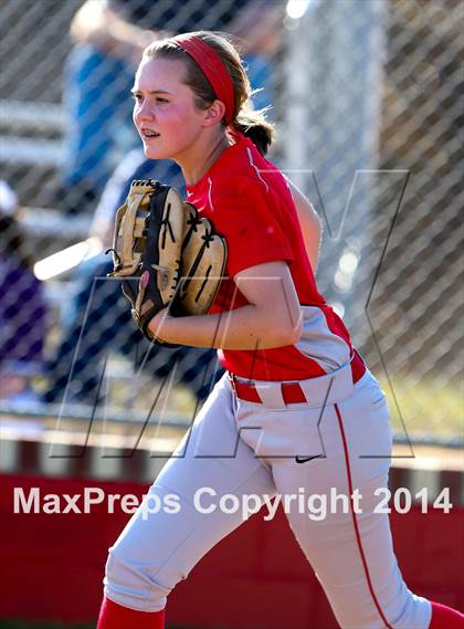 Thumbnail 2 in Sanger @ Argyle photogallery.
