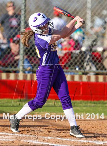 Thumbnail 3 in Sanger @ Argyle photogallery.