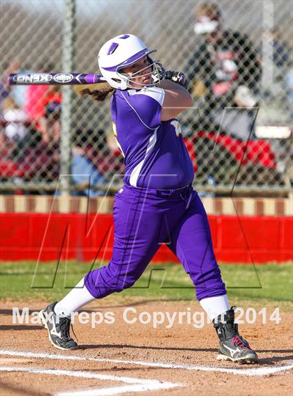 Thumbnail 1 in Sanger @ Argyle photogallery.