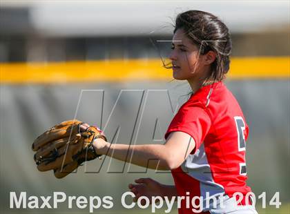Thumbnail 2 in Sanger @ Argyle photogallery.