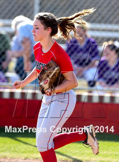 Thumbnail 3 in Sanger @ Argyle photogallery.