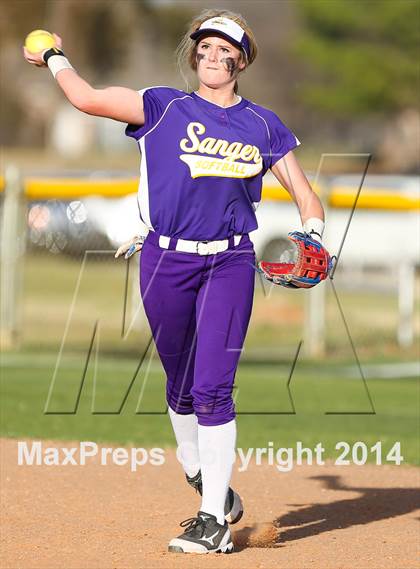 Thumbnail 3 in Sanger @ Argyle photogallery.