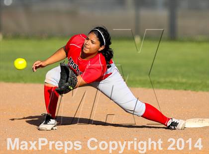 Thumbnail 2 in Sanger @ Argyle photogallery.