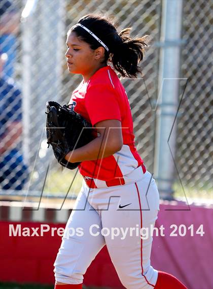 Thumbnail 2 in Sanger @ Argyle photogallery.