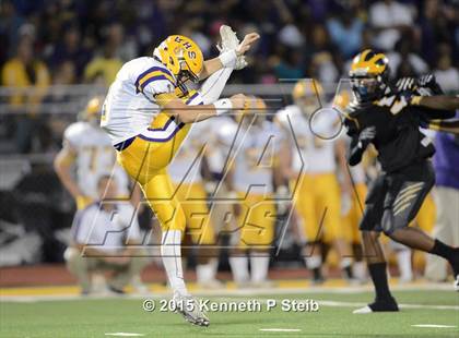 Thumbnail 3 in Lutcher @ St. James photogallery.