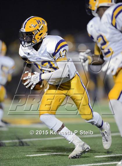 Thumbnail 3 in Lutcher @ St. James photogallery.