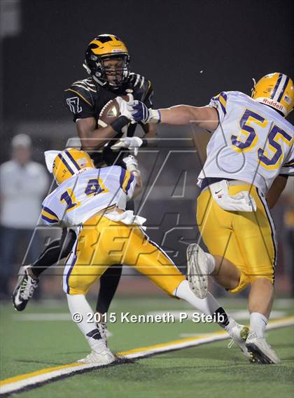 Thumbnail 3 in Lutcher @ St. James photogallery.