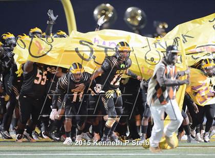 Thumbnail 2 in Lutcher @ St. James photogallery.