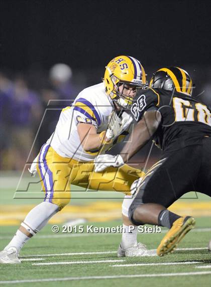 Thumbnail 1 in Lutcher @ St. James photogallery.