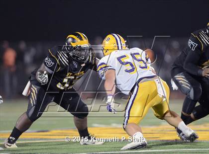 Thumbnail 3 in Lutcher @ St. James photogallery.