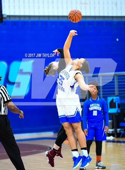 Thumbnail 1 in Dallas Thunder vs. Weatherford photogallery.
