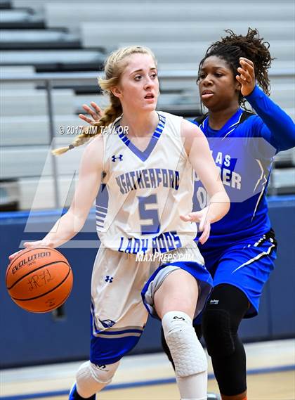 Thumbnail 3 in Dallas Thunder vs. Weatherford photogallery.
