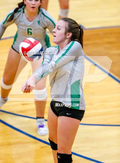 Thumbnail 3 in Blair Oaks vs Helias (MSHSAA D9 Final) photogallery.