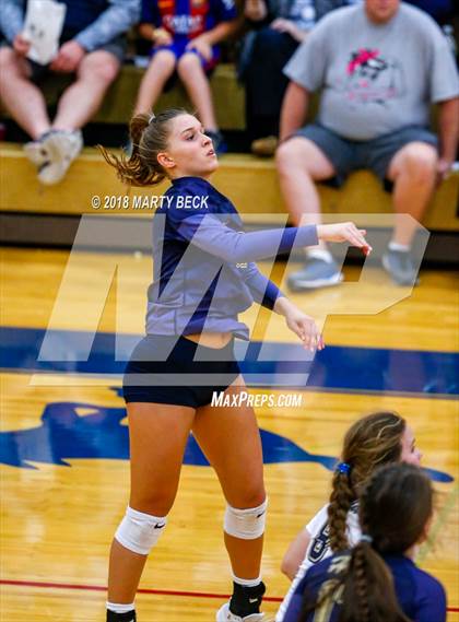 Thumbnail 2 in Blair Oaks vs Helias (MSHSAA D9 Final) photogallery.