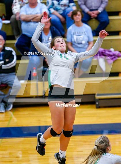 Thumbnail 2 in Blair Oaks vs Helias (MSHSAA D9 Final) photogallery.