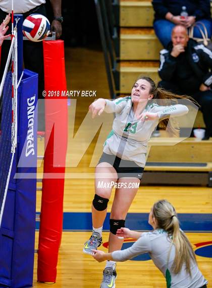 Thumbnail 2 in Blair Oaks vs Helias (MSHSAA D9 Final) photogallery.
