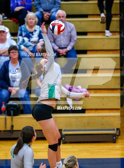 Thumbnail 3 in Blair Oaks vs Helias (MSHSAA D9 Final) photogallery.