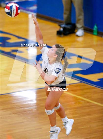 Thumbnail 2 in Blair Oaks vs Helias (MSHSAA D9 Final) photogallery.