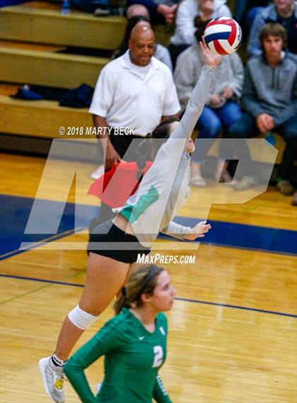 Thumbnail 3 in Blair Oaks vs Helias (MSHSAA D9 Final) photogallery.